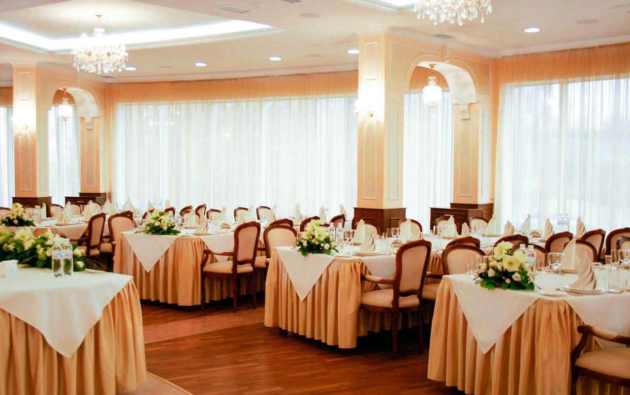 Black Sea Hotel Kiev Buitenkant foto