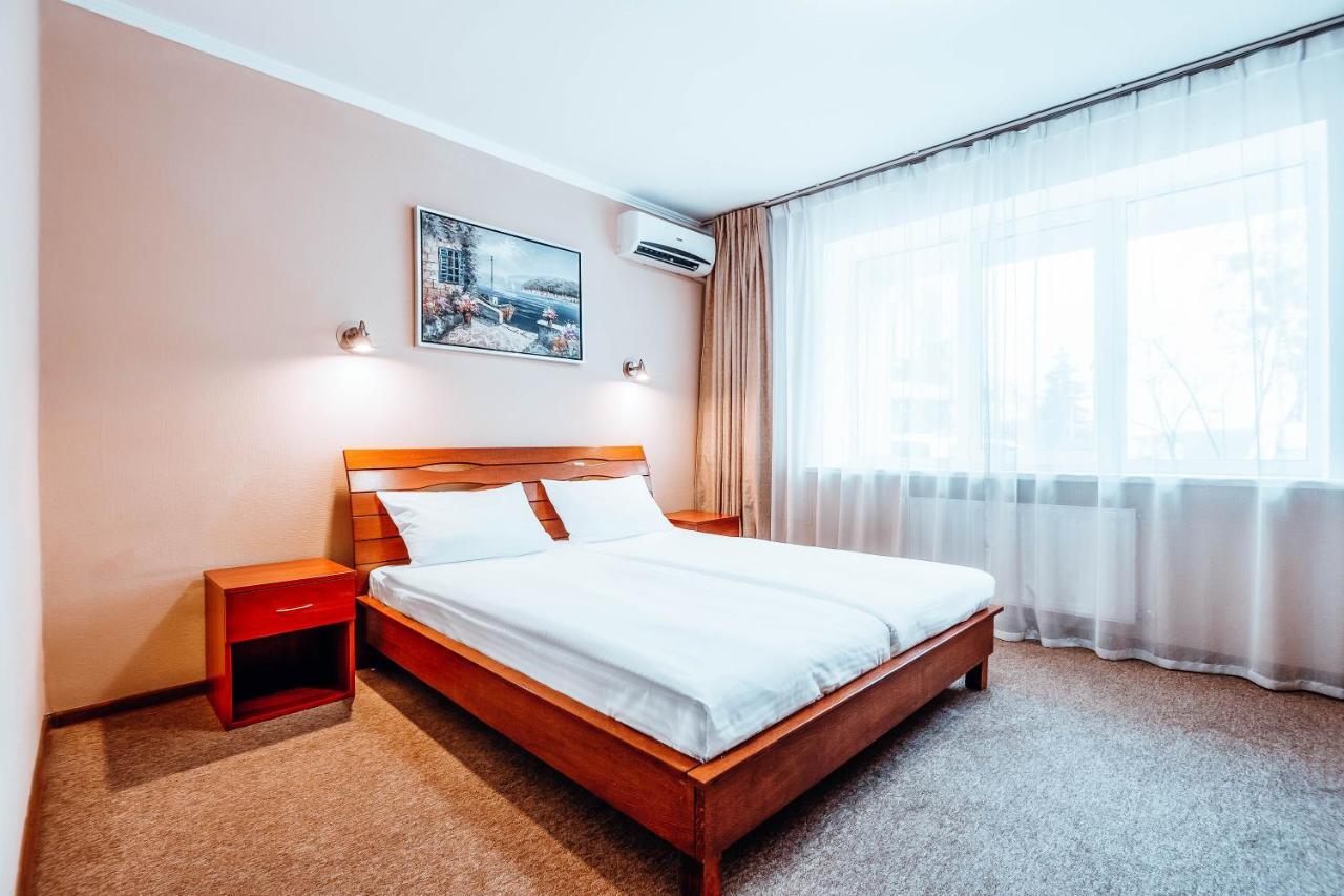 Black Sea Hotel Kiev Buitenkant foto